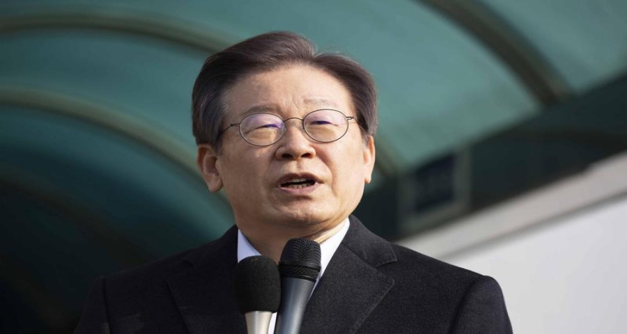 支持率“九连跌”！李在明在韩国年轻人中失分最多，发生了什么？